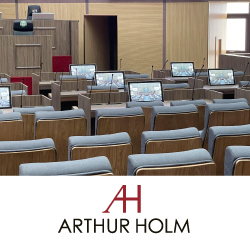 Верховный суд Нигерии оснащен новыми выдвижными мониторами DynamicX2.- анонс