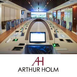 Конференц-зал в университете принца Мохаммада бин Фахда, Аль-Хобар