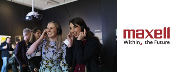 Исторический Музей Брисбена совместно с компанией Maxell организовали аудиовизуальную выставку High Rotation, посвященную развитию местной музыки