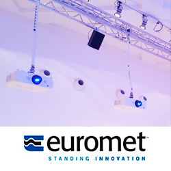 Крепления для проекторов Arakno на шоу в Милане