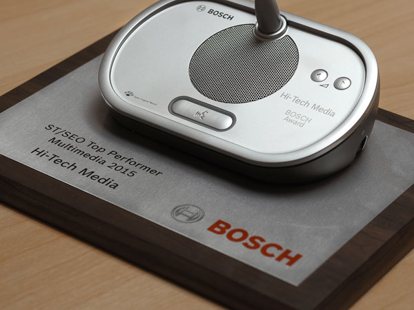 Дистрибьютор №1 по направлению конференц-систем