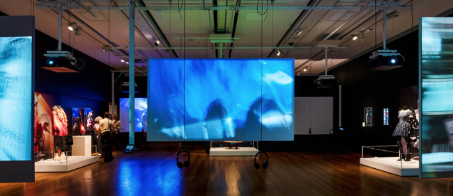 Maxell, Музей Брисбена, выставка