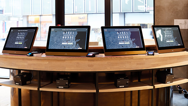 Идеальное слияние дизайна монитора и холла отеля