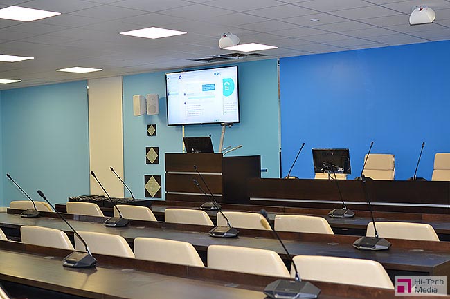 Беспроводная конференц-система Bosch Dicentis