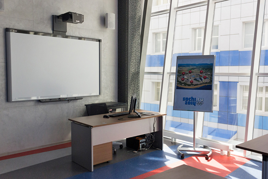 Учебный класс оснащен интерактивной доской SMART 