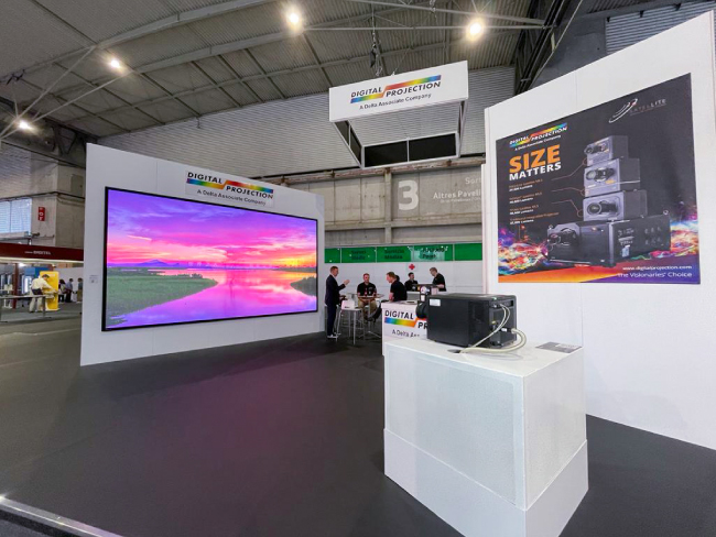 ISE2022: три новых «головы» в линейке модульных проекторов Satellite