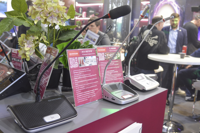 Компактные мультимедийные и световые решения от Hi-Tech Media на выставке light+audio tec , фото-12