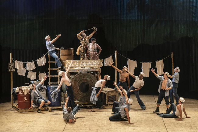 «Замена старых громкоговорителей на EMS-129 имело огромное значение как в покрытии, так и в качестве звучания, и стало большим плюсом для целого ряда постановок театра – от пьес до мюзиклов».