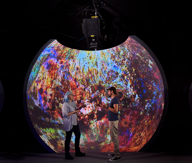 ISE2022: три новых «головы» в линейке модульных проекторов Satellite