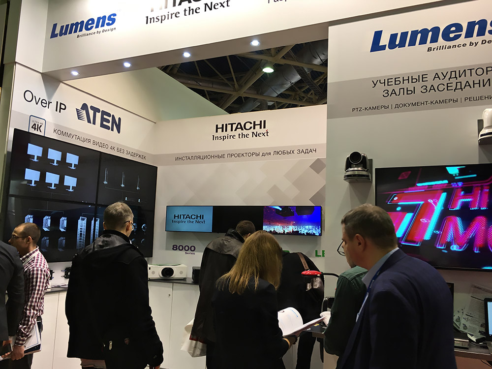 Системы отображения информации Hitachi, Lumens и оборудование коммутации Aten