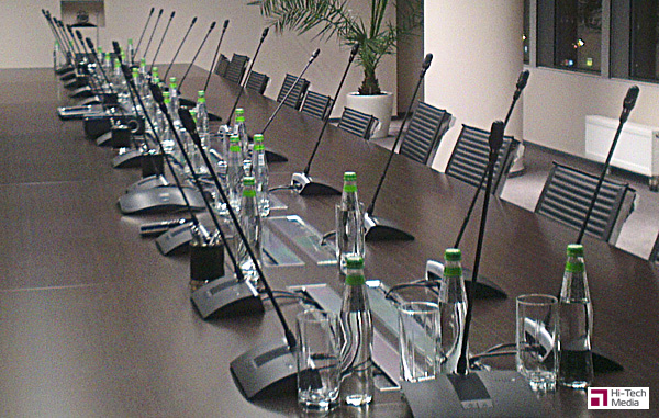 BOSCH DCN в переговорной комнате 