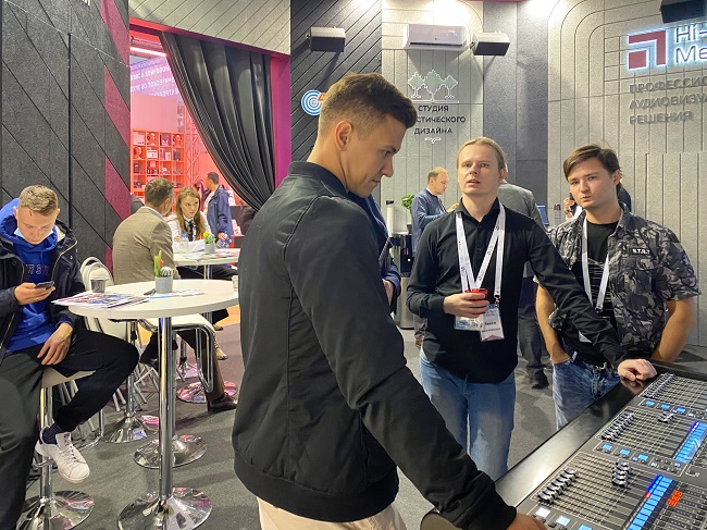 Фото 16: Компания "Хай-Тек Медиа" на выставке на выставке Prolight + Sound NAMM, 16-18 сентября 2021