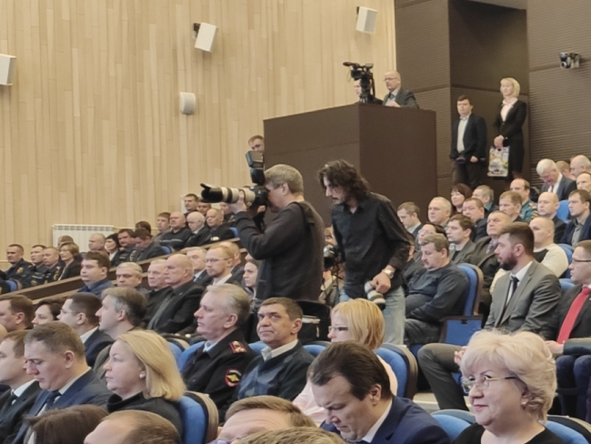 Зал Правительства Архангельской области, зрители