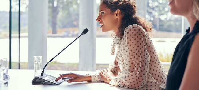 Простое решение для беспроводной конференции Confidea GO от Televic, фото-1