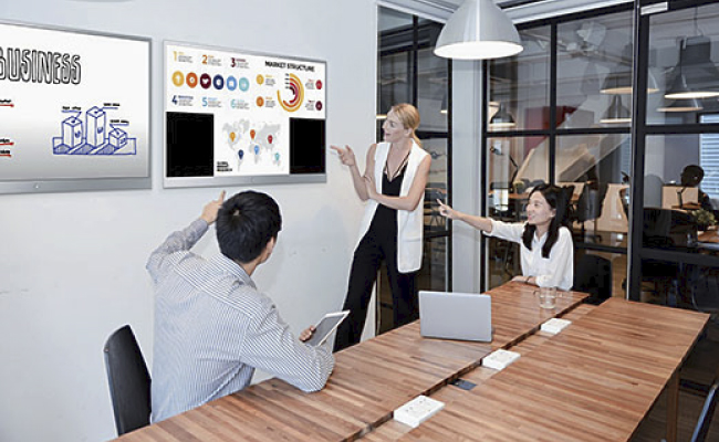 Новый 4K бесшовный матричный презентационный коммутатор с функцией управления от ATEN