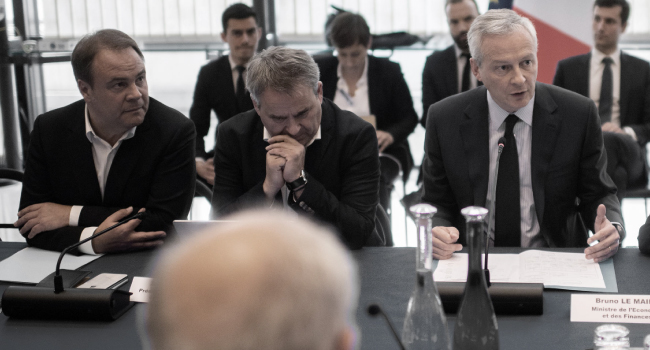 Shure, Министерство экономики и финансов Франции, заседание