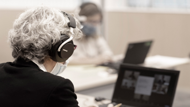 vks-from-Shure-Huddly-Zoom -pryamaya-translyacia-meropriatia-news-650-3.jpg