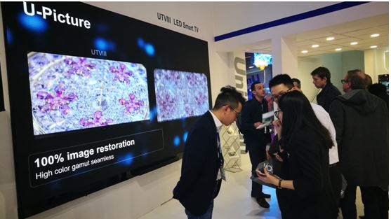 LED Smart TV – светодиодной панели UTVIII со встроенным программным обеспечением