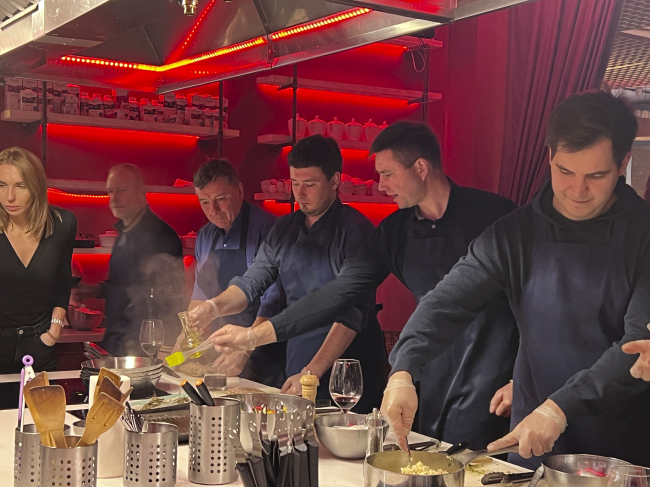 Вкусные технологии объединили партнеров Hi-Tech Media, Philips и ATEN, фото-15