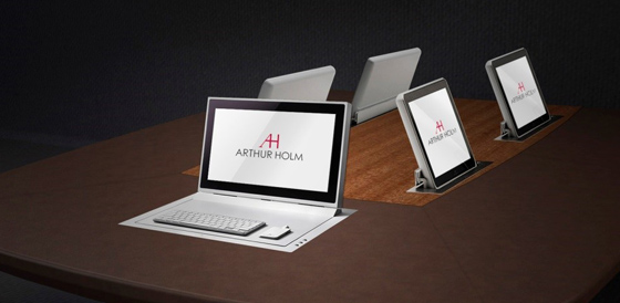 Встроенные мониторы в столешницу