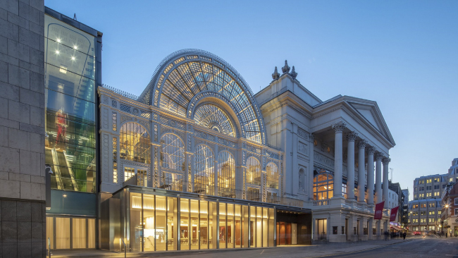 Сетевые технологии Dante как основа передачи всех аудиосигналов театра Линбури