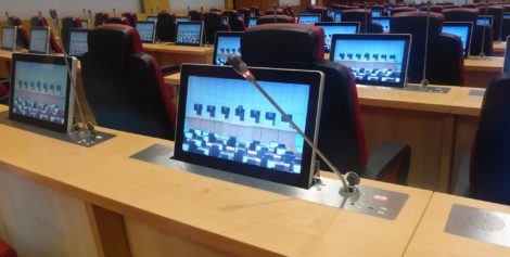 Конференц-зал в Нигерии оборудован мониторами Arthur Holm