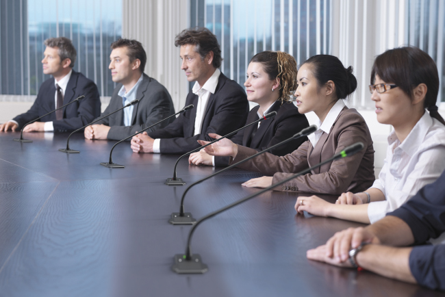 Новые устройства врезного монтажа конференц-системы Bosch DICENTIS 