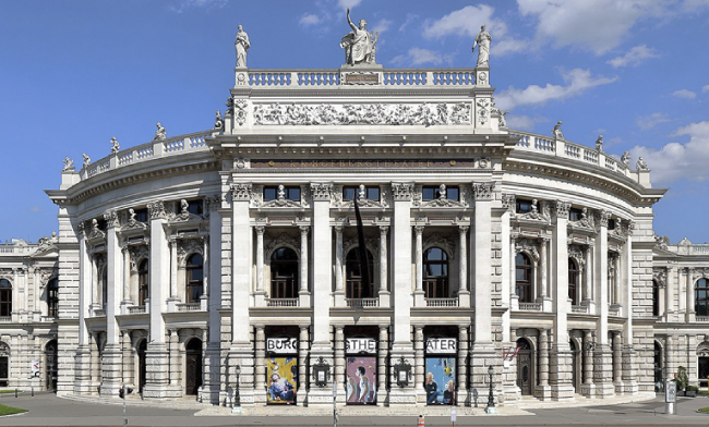 Dante в Бургтеатре_650х392.jpg