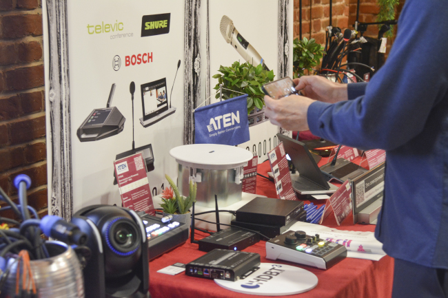 Новинки мультимедиа на конференции Hi-Tech Media в Казани, фото-16