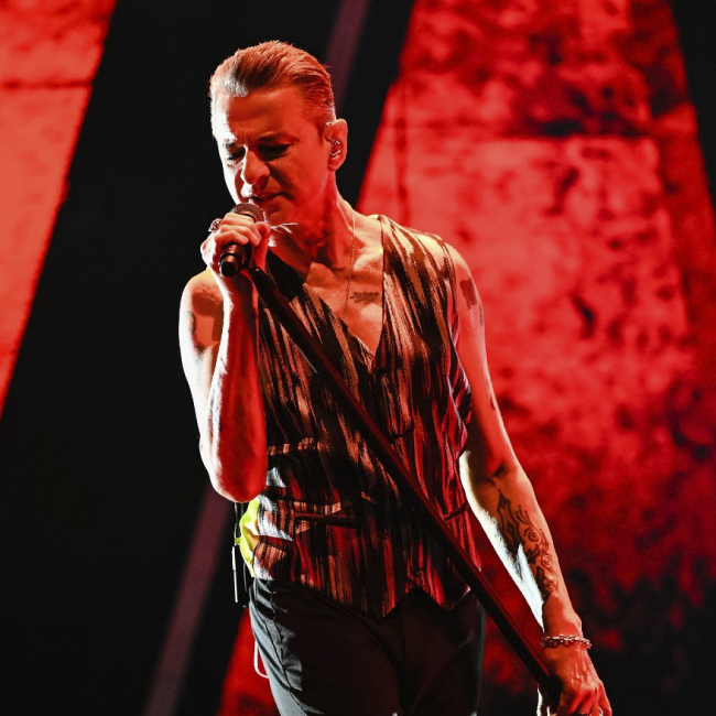 Гастроли с размахом: Elation в мировом турне Depeche Mode , фото-4