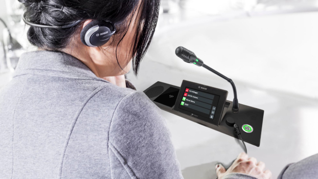 Пополнение в линейке продуктов Bosch: врезные кастомизированные дискуссионные устройства DICENTIS Пополнение в линейке продуктов Bosch: врезные кастомизированные дискуссионные устройства DICENTIS