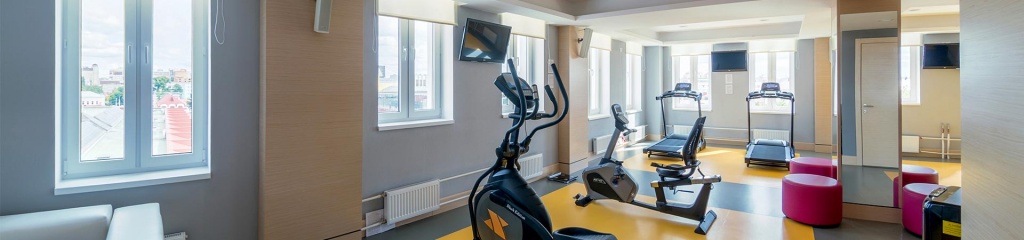 Фитнесс-зал гостиницы