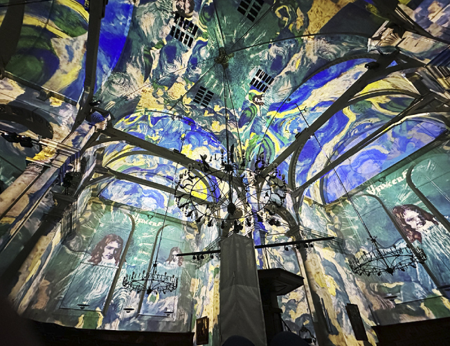 Digital Projection создает 360° шедевр для выставки «Винсент встречает Рембрандта», фото-6