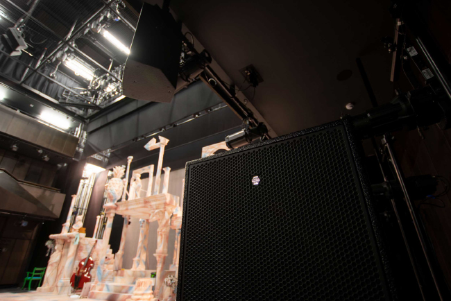 EM Acoustics, Театральное пространство Саутгемптона, громкоговорители