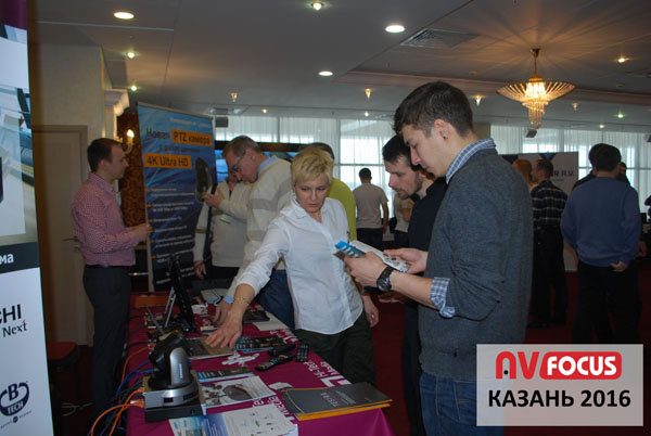Татьяна представляет новую поворотную камеру Lumens С разрешением 4K