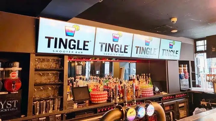 Wyrestorm SW-0206-VW, цифровые меню в ресторанах