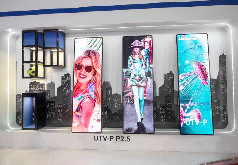 Светодиодные дисплеи UTV-B и UTV-P отличаются ультратонким и легким корпусом