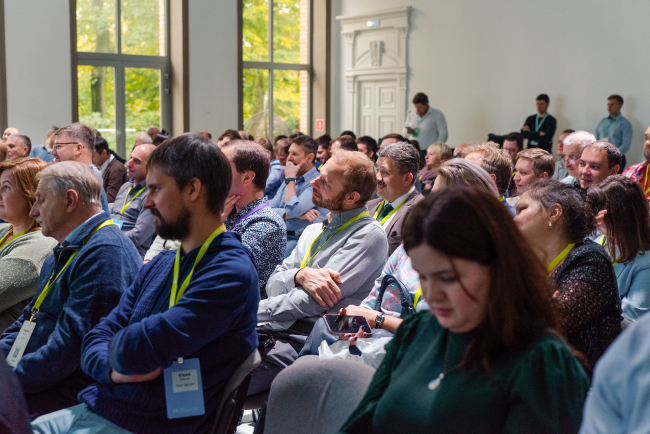 Hi-Tech Media продемонстрировала инновационные решения для видеоконференций на «Видео+Конференция 2022»_фото_15