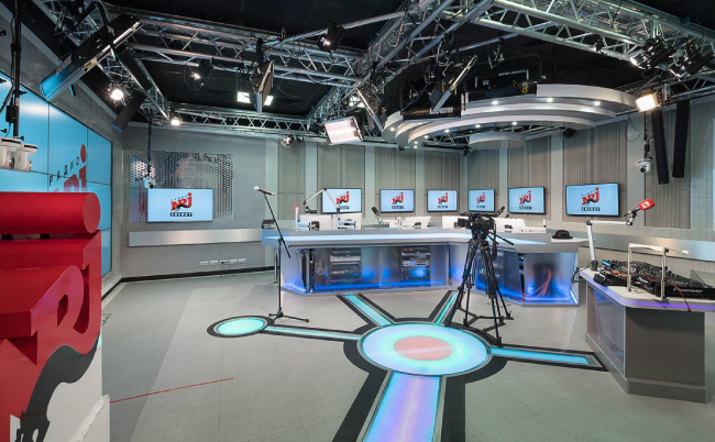 Lumens, студия NRJ, вид2