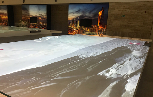 Digital Projection, Кувейт, пример решения. Музей Хабитат, вид на интерактивный стол